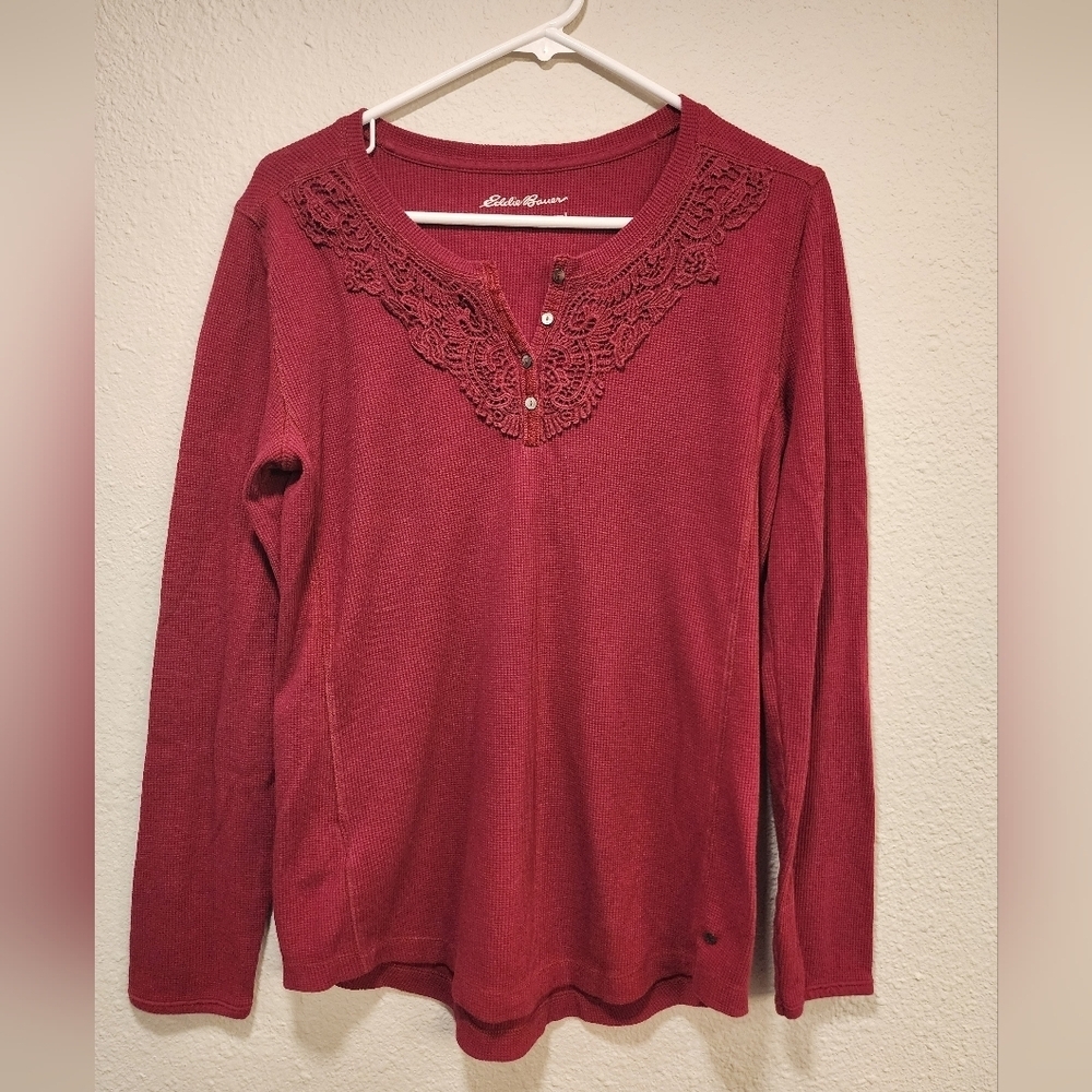 Eddie Bauer Women's Red Lace Detail Top